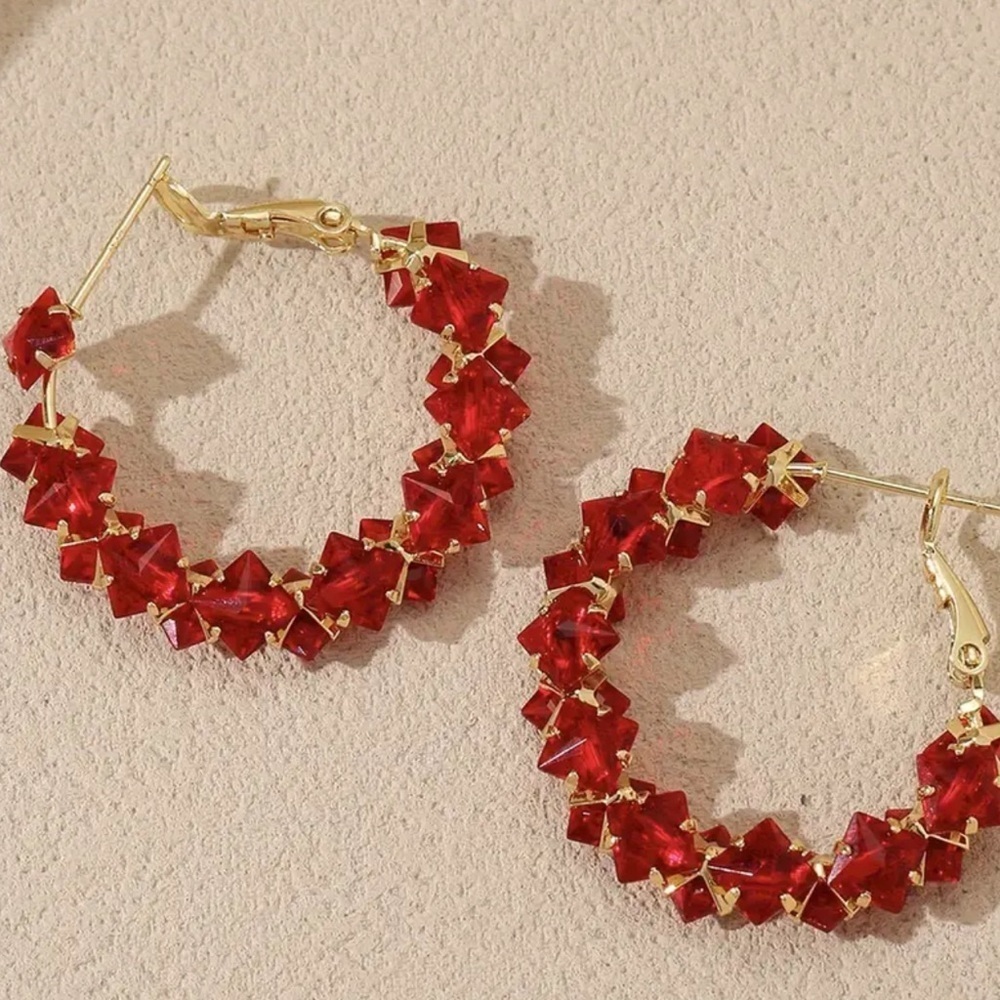 NEW Elegant Red and Gold Hoop Earrings. Christmas Earrings. Holiday Gift (A2-64)